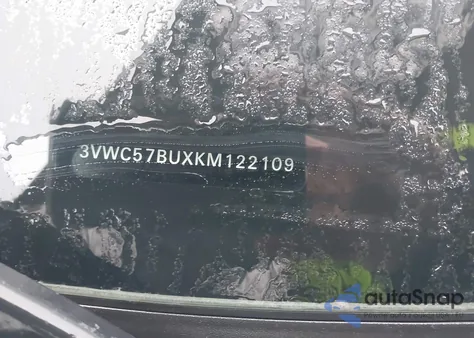 2019 Volkswagen Jetta 1.4T R-Line/1.4T S/1.4T Se from USA, damaged, VIN 3VWC57BUXKM122109